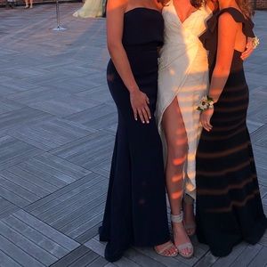 Jarlo Blaze Gown in Navy